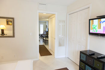 Colindale Apartments Williams Town Экстерьер фото
